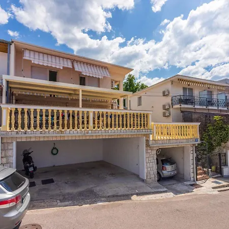 Apartment In 45081