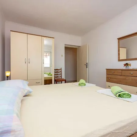 In 45081 Apartment *